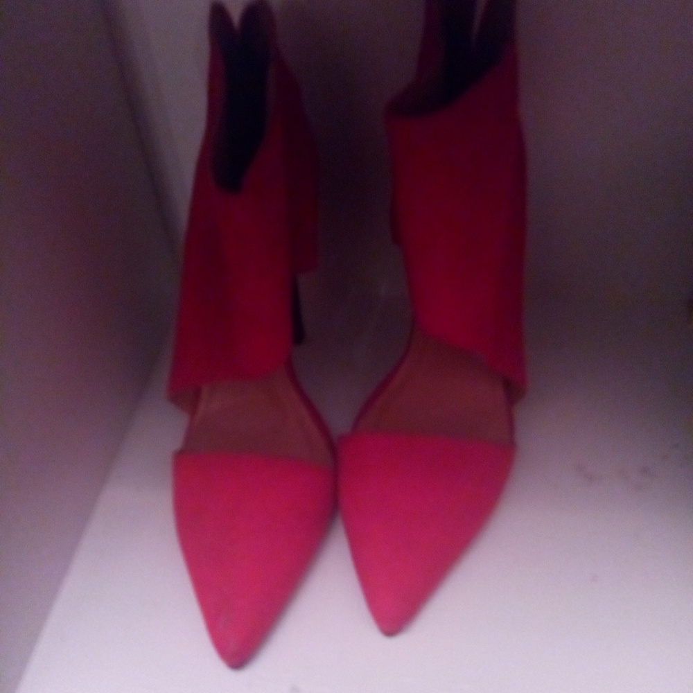 Reb shoes - Picture 3 of 4